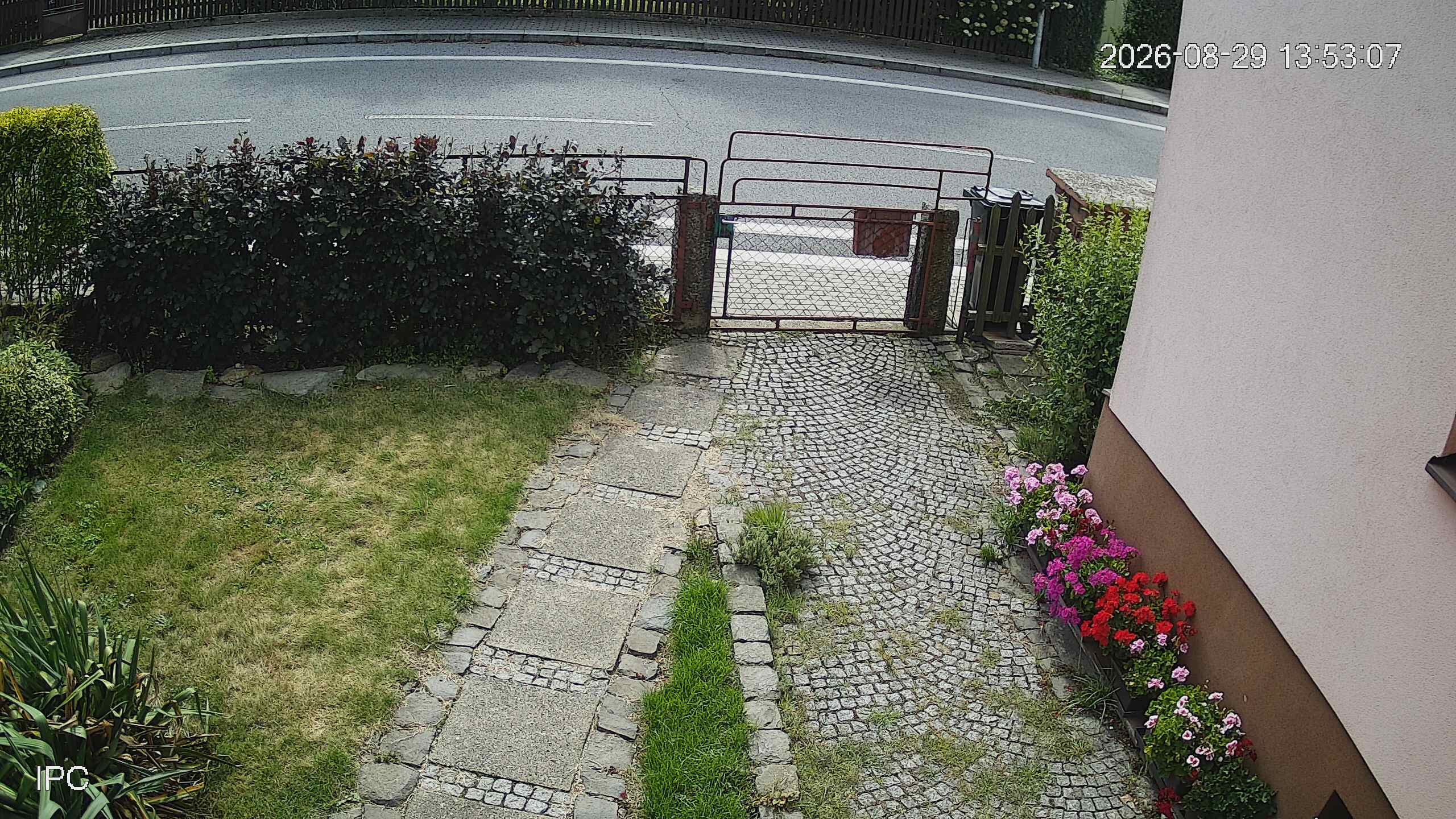 Capture